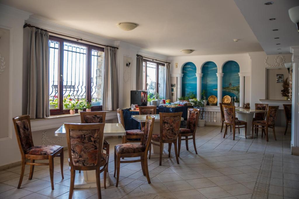 Victoria Hotel Nessebar photo