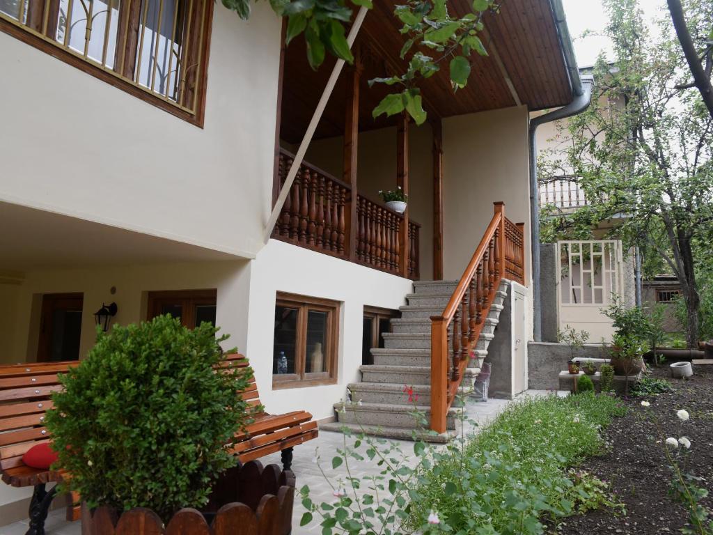 Guest House Kartuli Suli — Hotel in Telavi