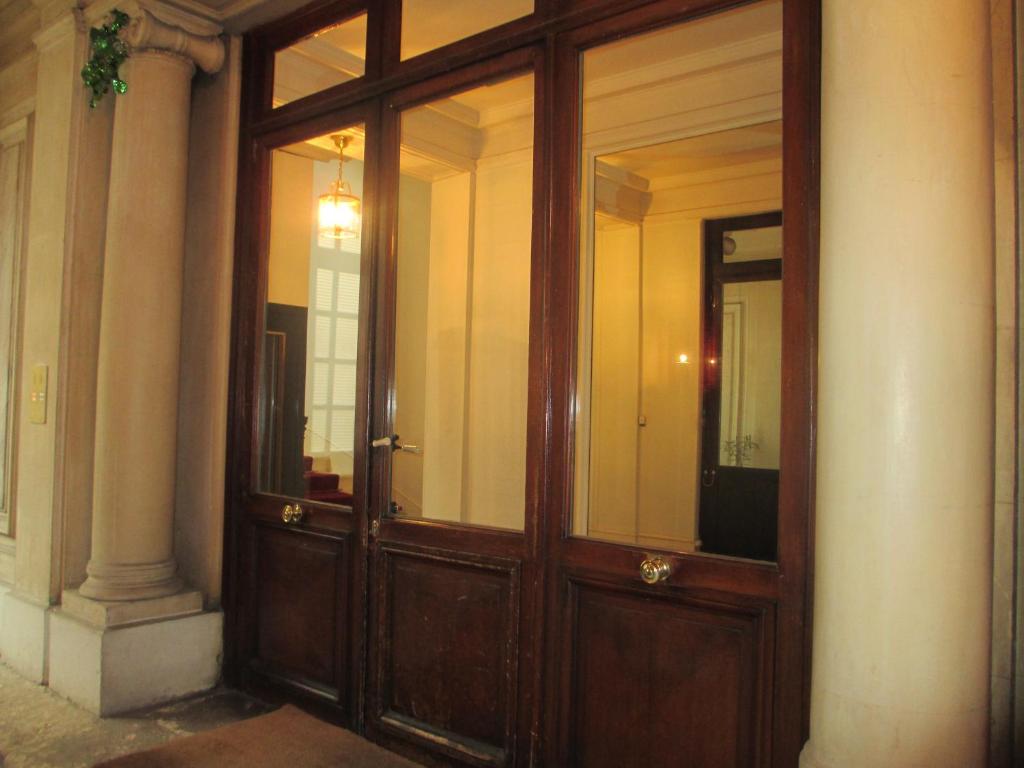 BED and BREAKFAST PARIS QUARTIER CHAMPS-ÉLYSÉES - 5