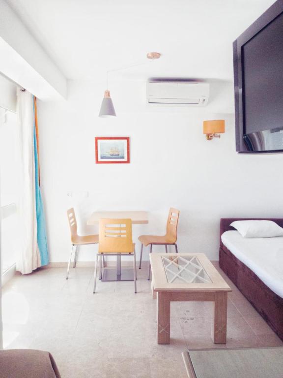 Hotel do Cerro — Hotel rooms in Albufeira, Faro