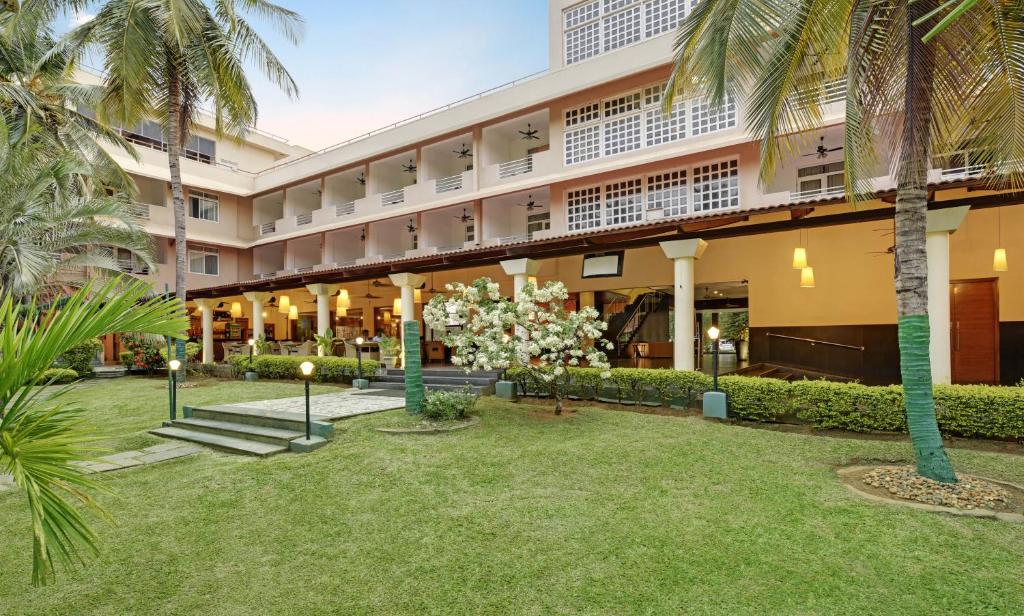 Royal Orchid Resort & Convention Centre
