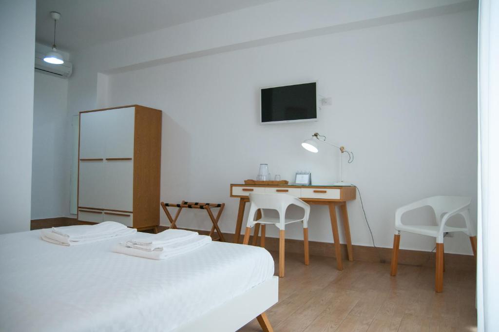 Mediterraneo Guesthouse - 4