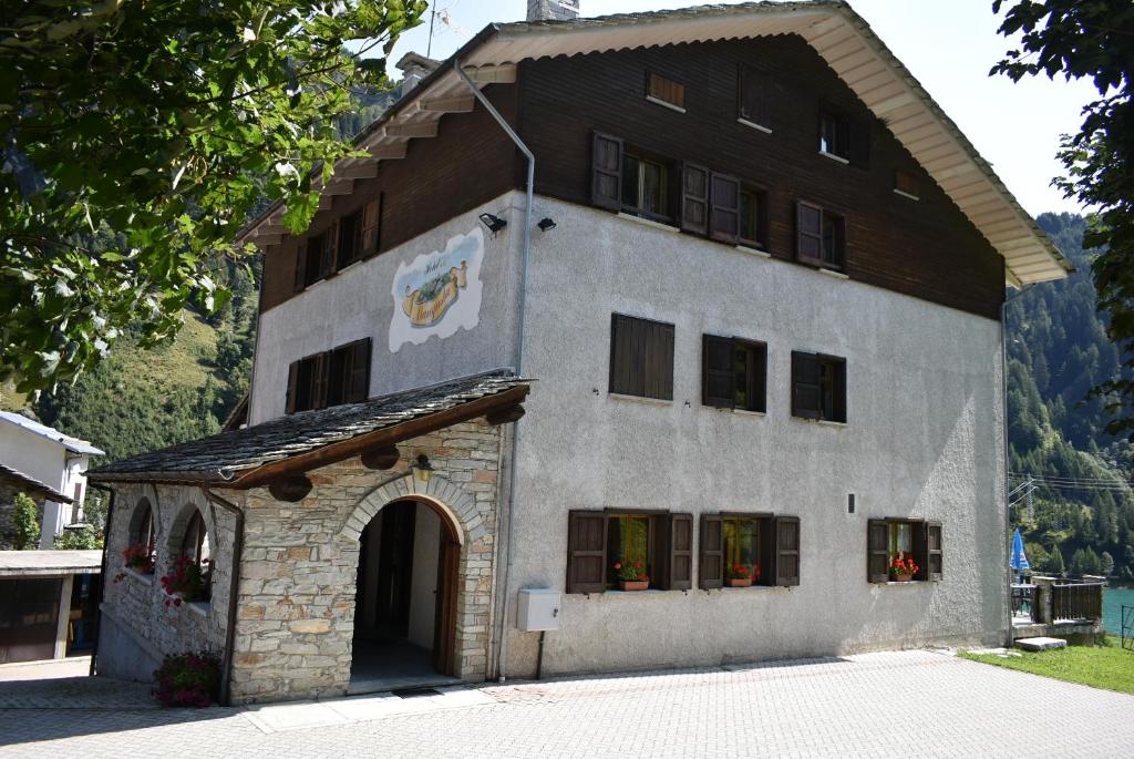 Albergo Mangusta photo