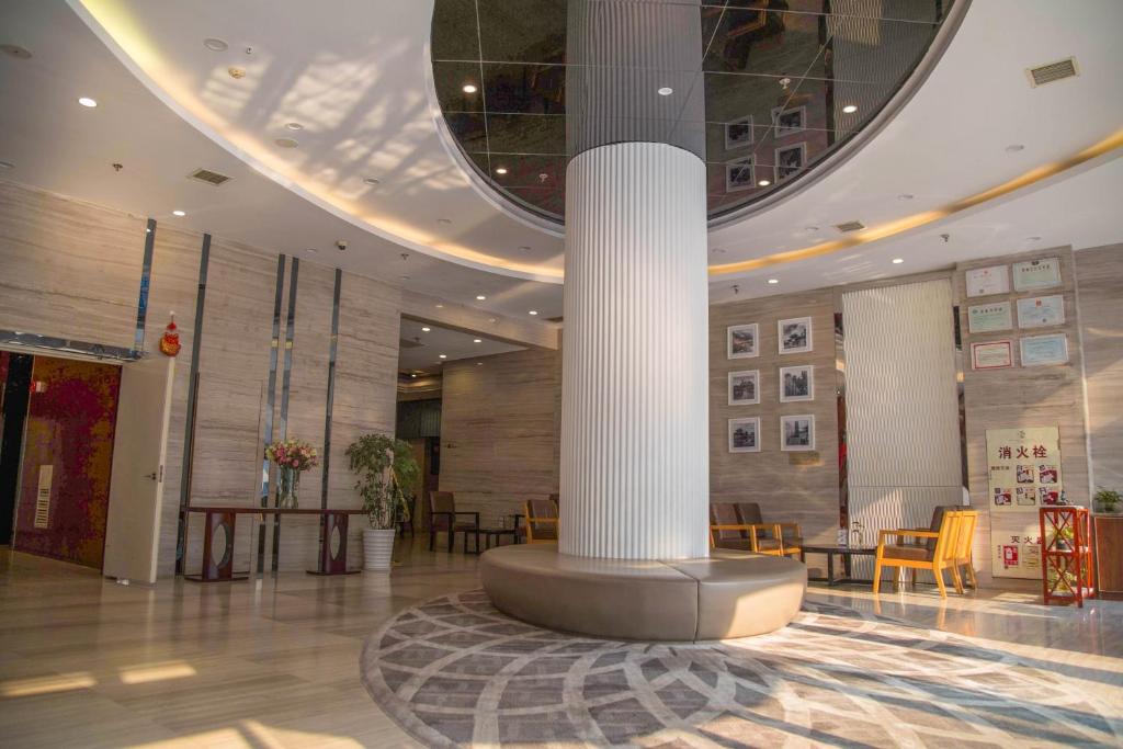 Jinjiang Metropolo Hotel Zhenjiang Railway Station Wanda Plaza photo
