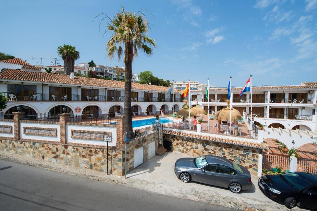 Apartamentos La Baranda — Hotel in Torremolinos