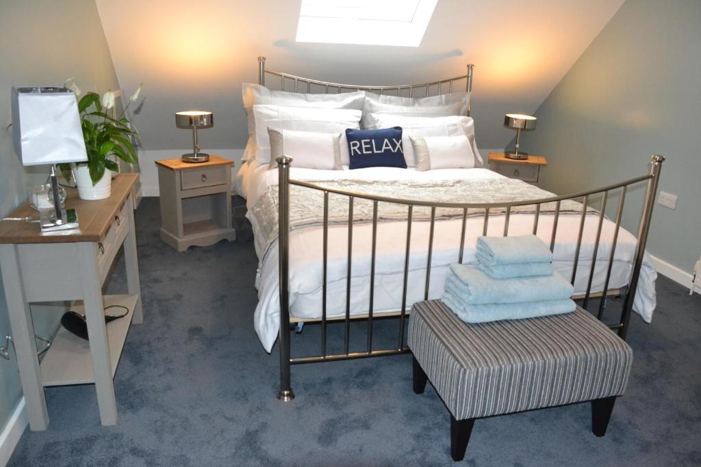 Little Dene Apartment — Hotel in Salisbury