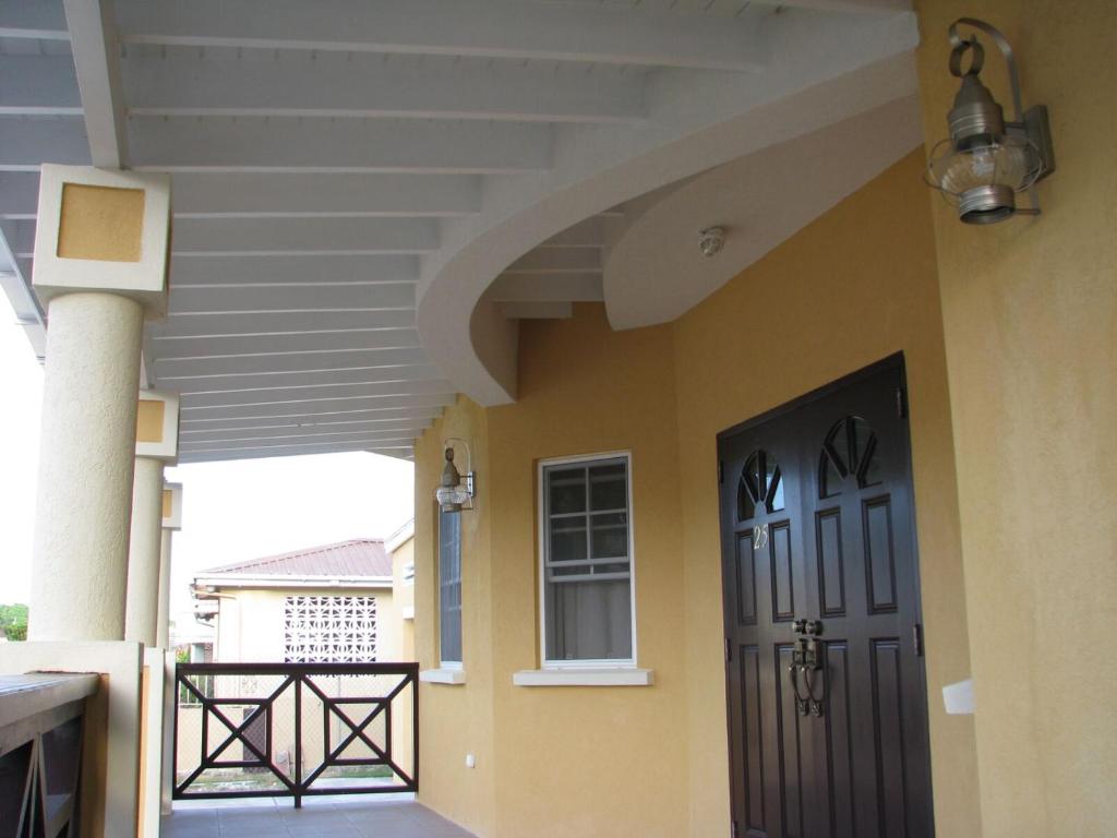 Apartments in Maya's Bajan Villas photo