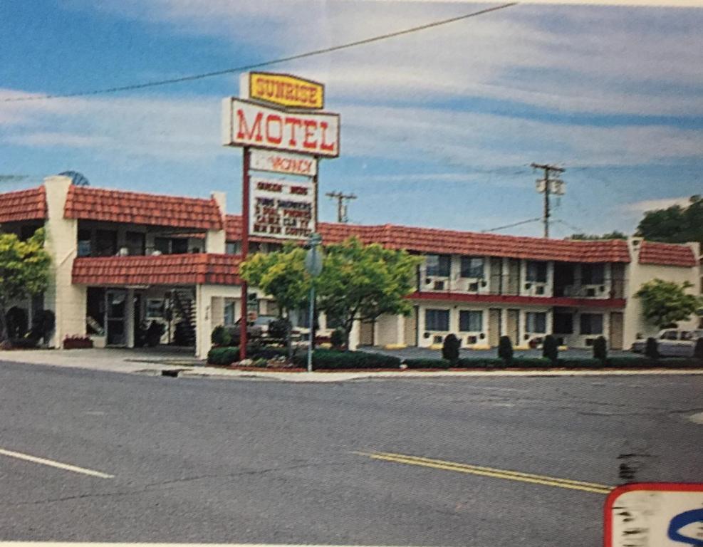 Sunrise Motel — Hotel in Sparks (NV)