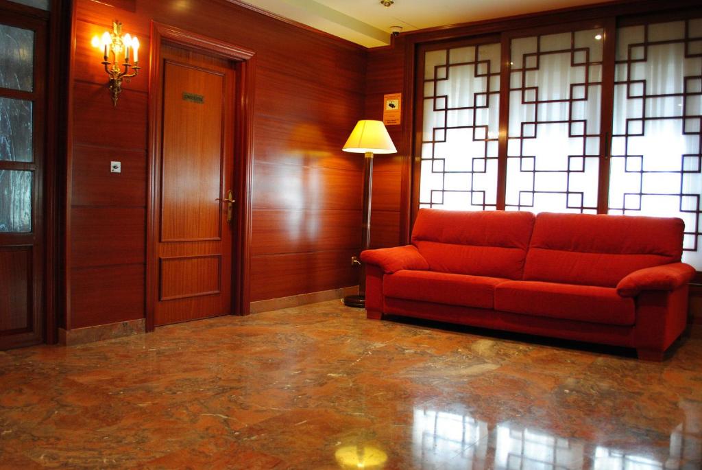 Hotel Gernika - Adults Only photo