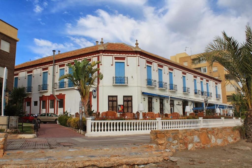 BALNEARIO LA ENCARNACION — Hotel in Los Alcazares