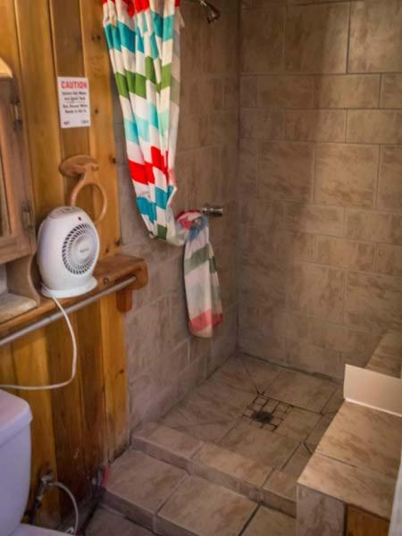 Cabins 4 Less, No Fees photo
