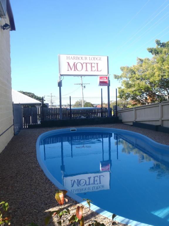 Harbour Lodge Motel photo