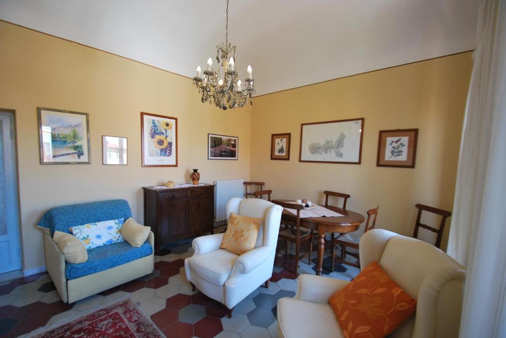 Casa Lidia - Centrale con balcone vista mare e aria condizionata - 4