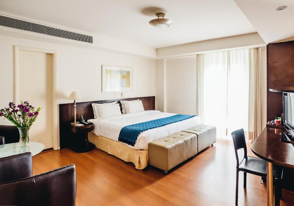 Promenade Visconti Photo 5