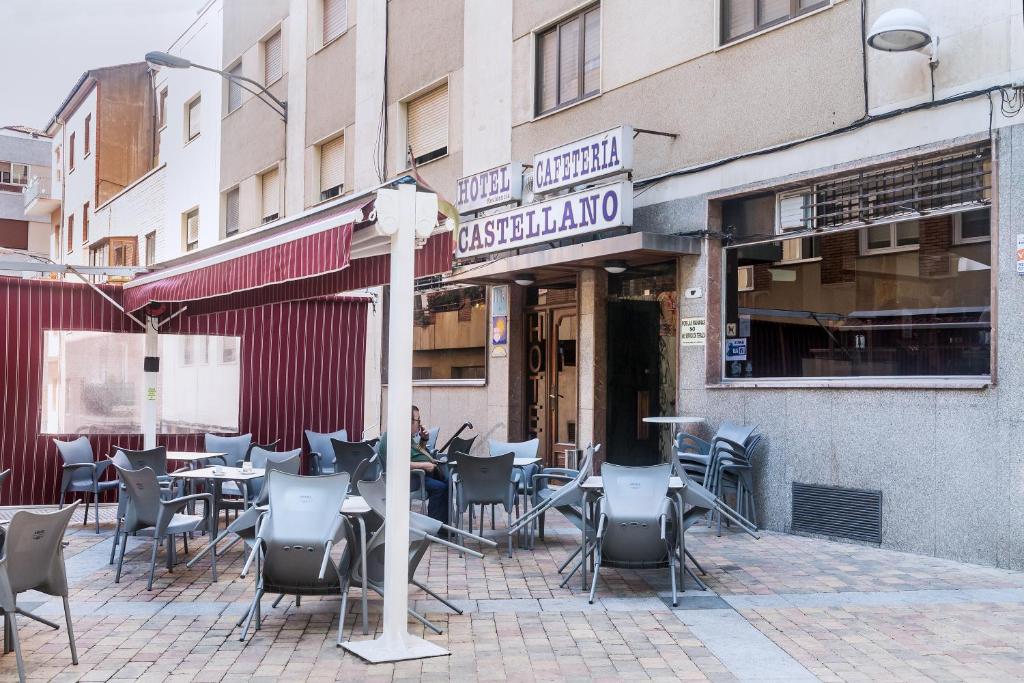 Hotel Residencia Castellano I photo