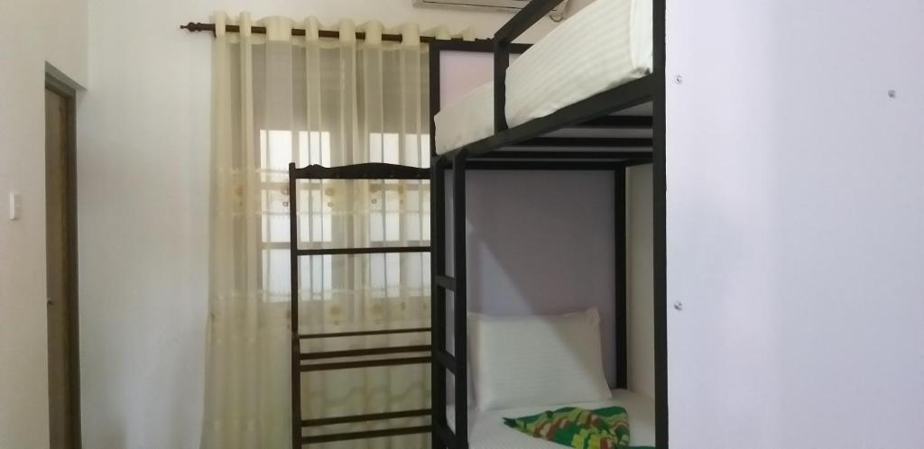 I & I Hostel photo