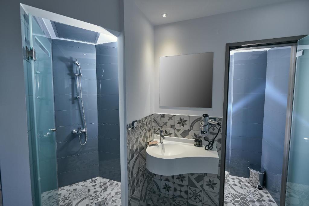 Blue Bottle Boutique Hotel photo