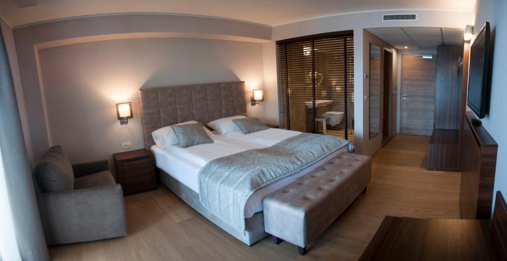 Habitación Superior con cama extragrande