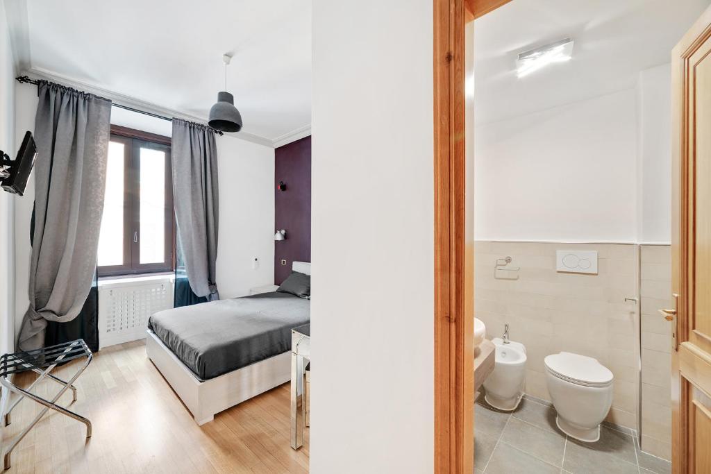 Peroni 8 Pax Brand New Apartment - 5