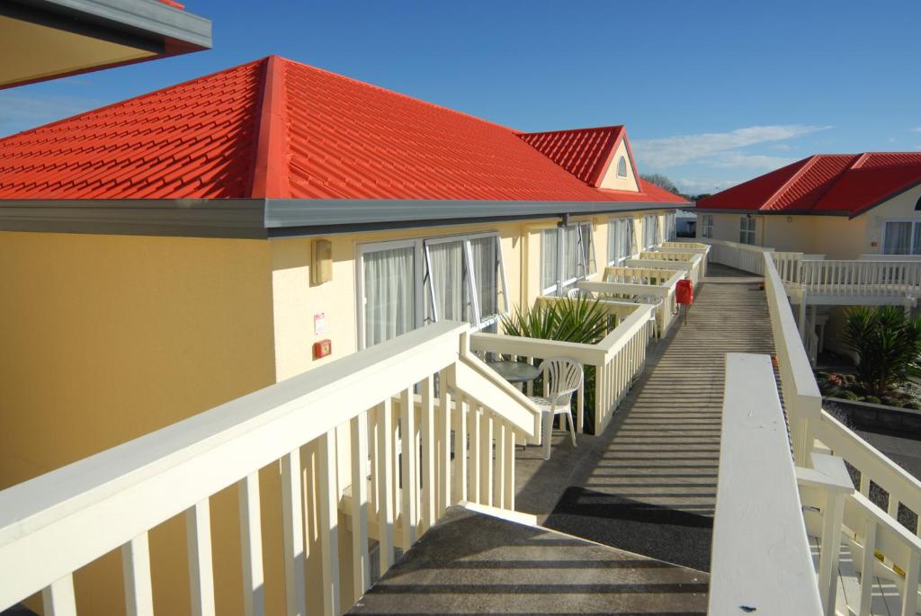 Entrance, BK's Fountain Court Motor Inn in Napier