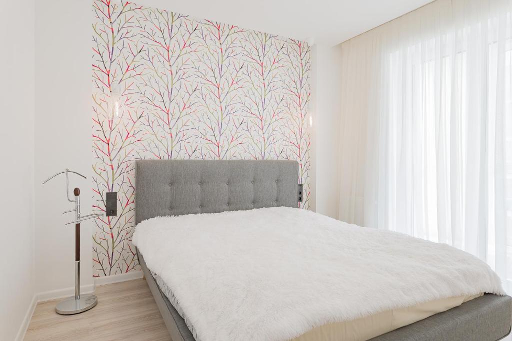 DanaTower Comfort — Hotel in Minsk