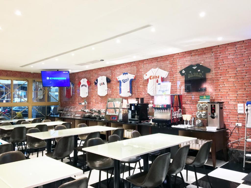 Restaurant, La Hotel-Baseball Theme Hall in Kaohsiung