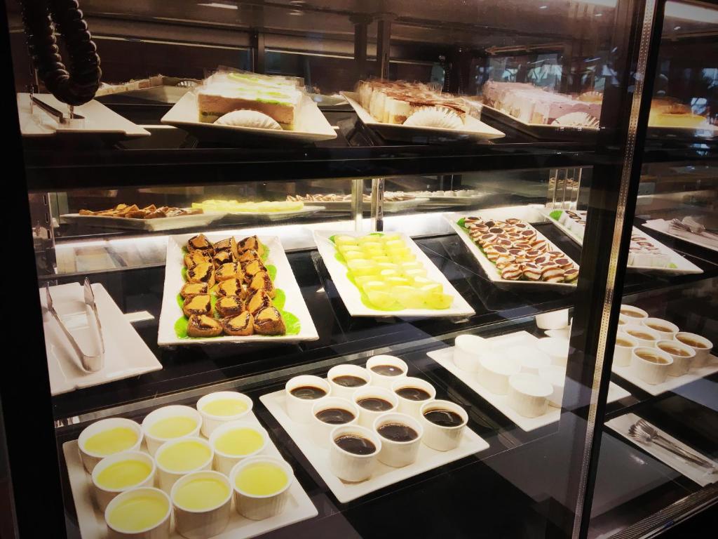 Restaurant, La Hotel-Baseball Theme Hall in Kaohsiung