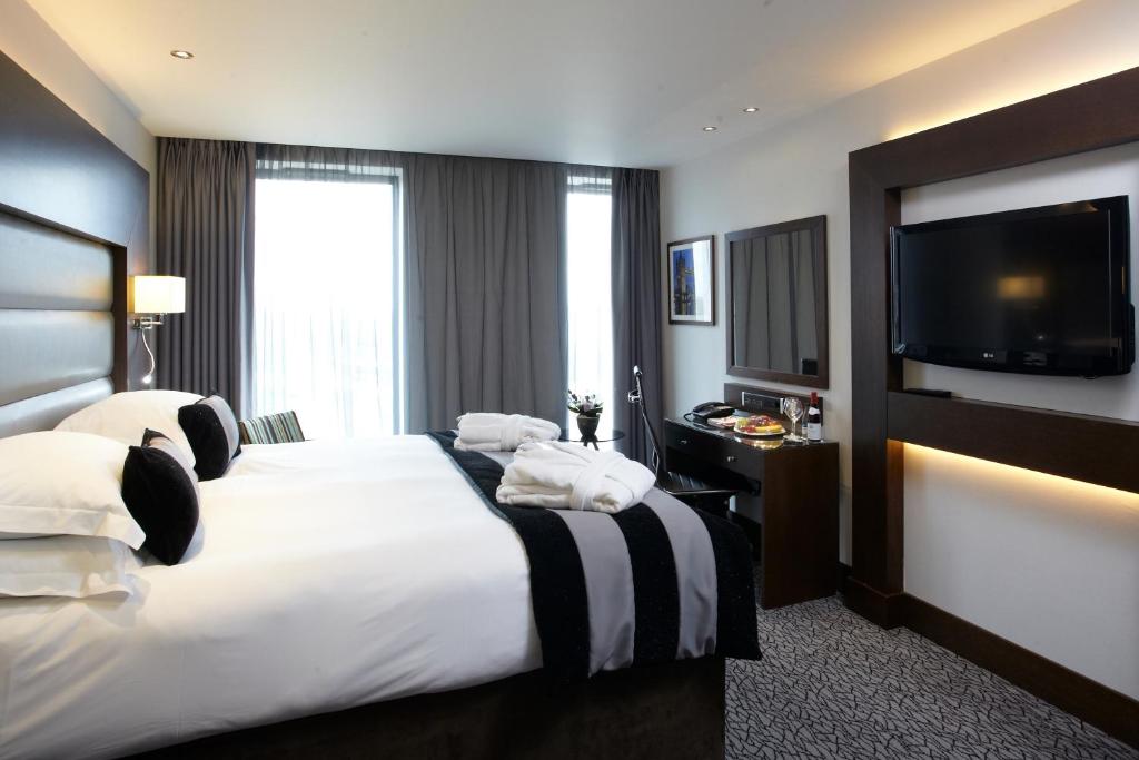 London Park Avenue Baker Street room