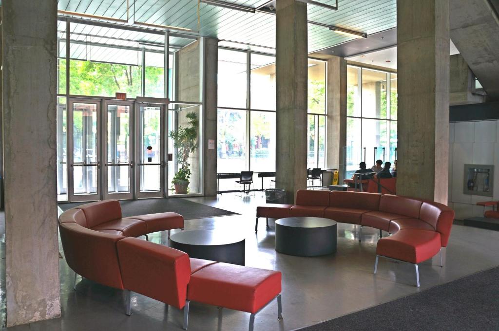 University of Toronto-New College Residence-45 Willcocks Residence