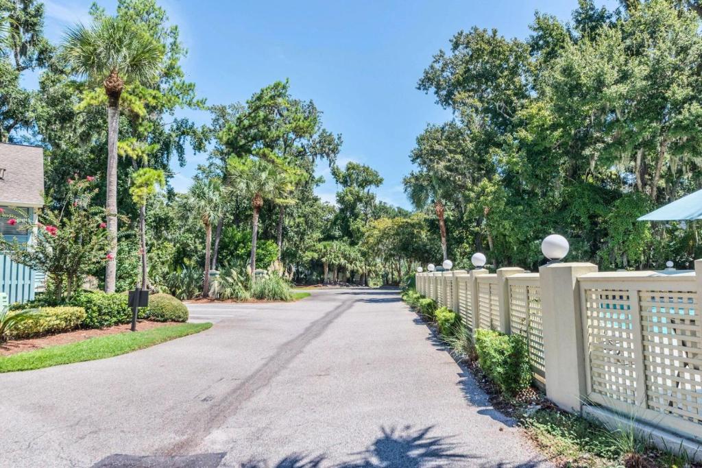 Facilities, Coral Reef Resort in Hilton Head Island (SC)