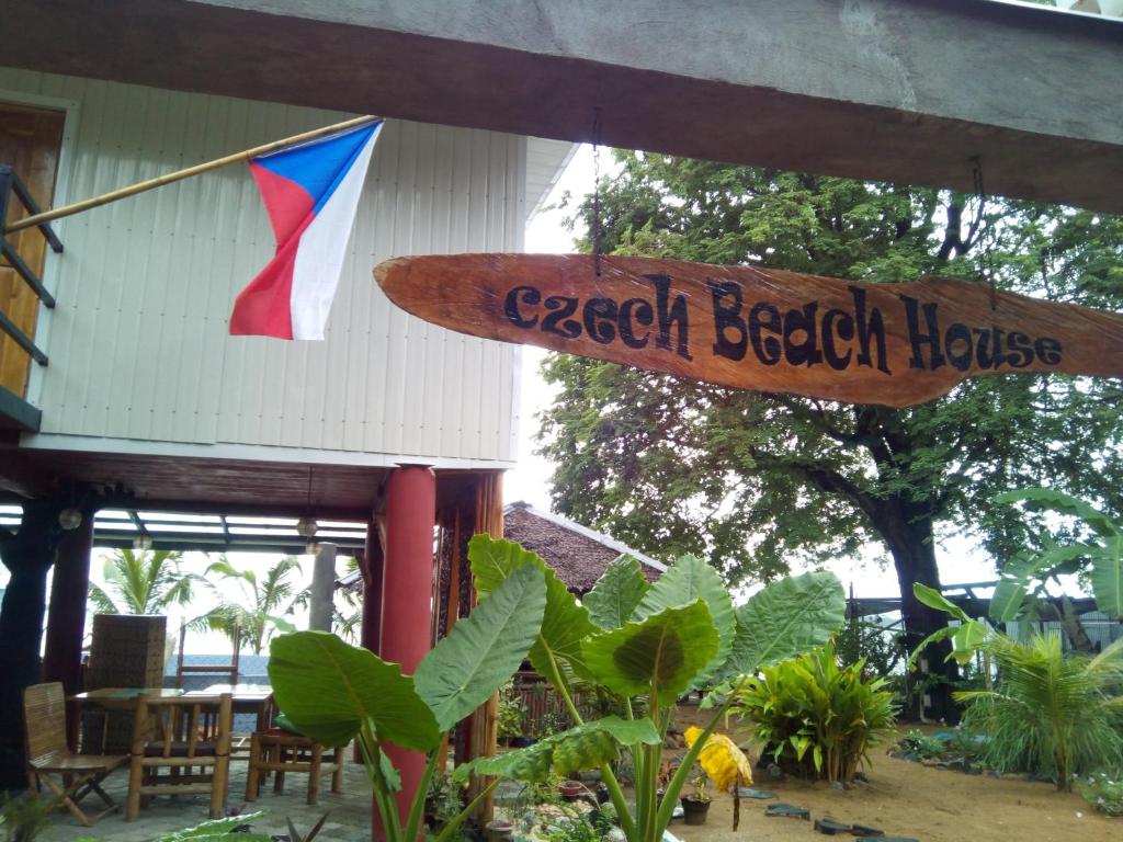 Czech Beach House Adults Only — Hotel in Guimaras Island