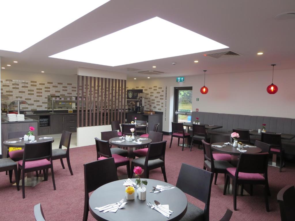 Ramada by Wyndham Bristol West photo 8