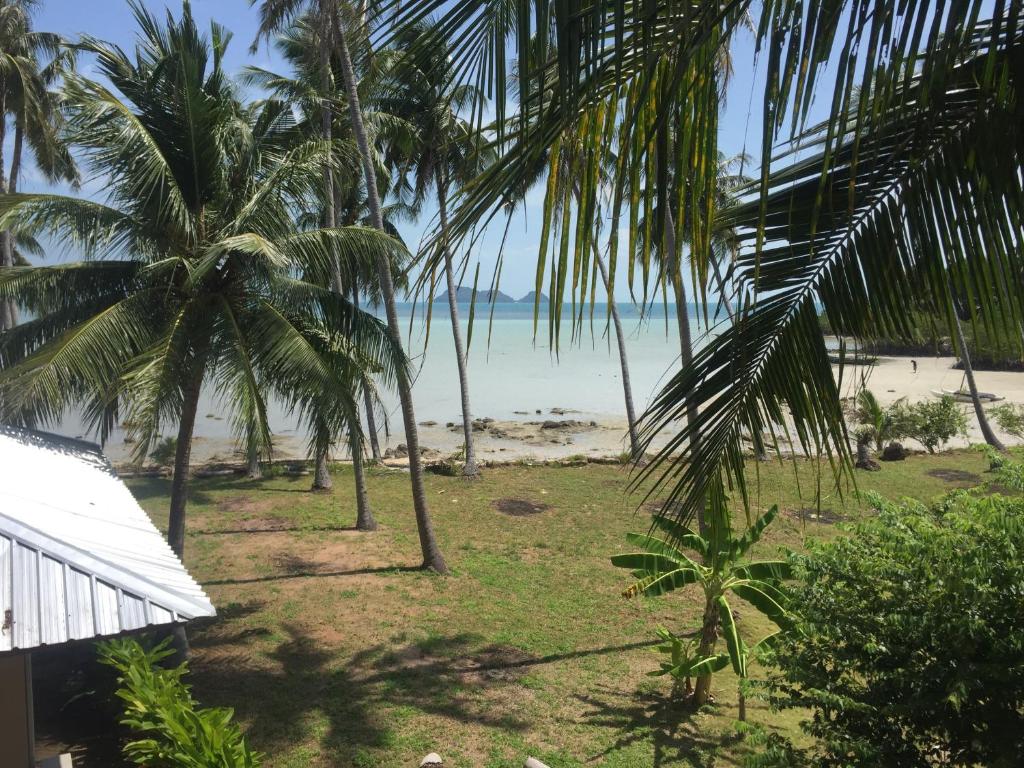Itsara bungalow photo