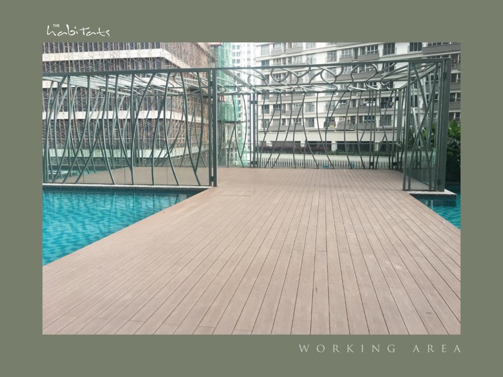 KL Gateway Mall - Easy Access to KL Sentral & KLCC photo