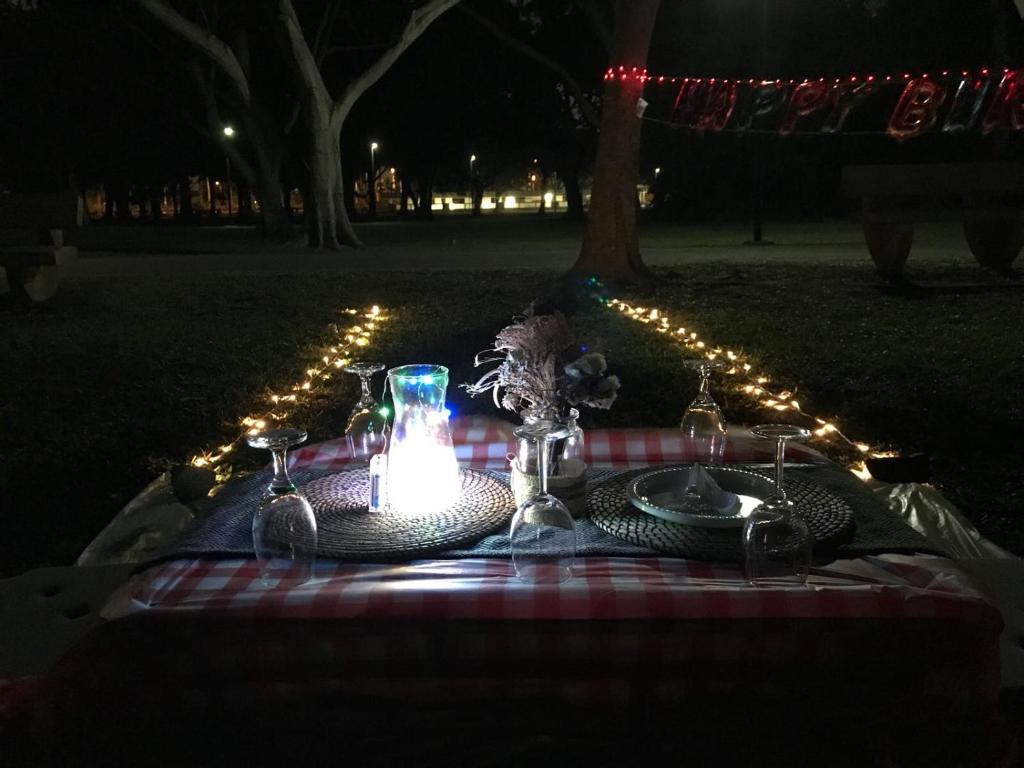 Glamping Kaki – Medium Bell Tent