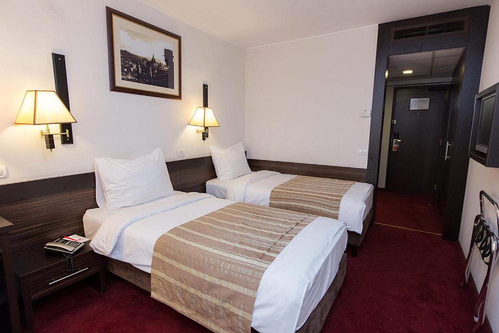 Ramada by Wyndham Iasi City Centre photo