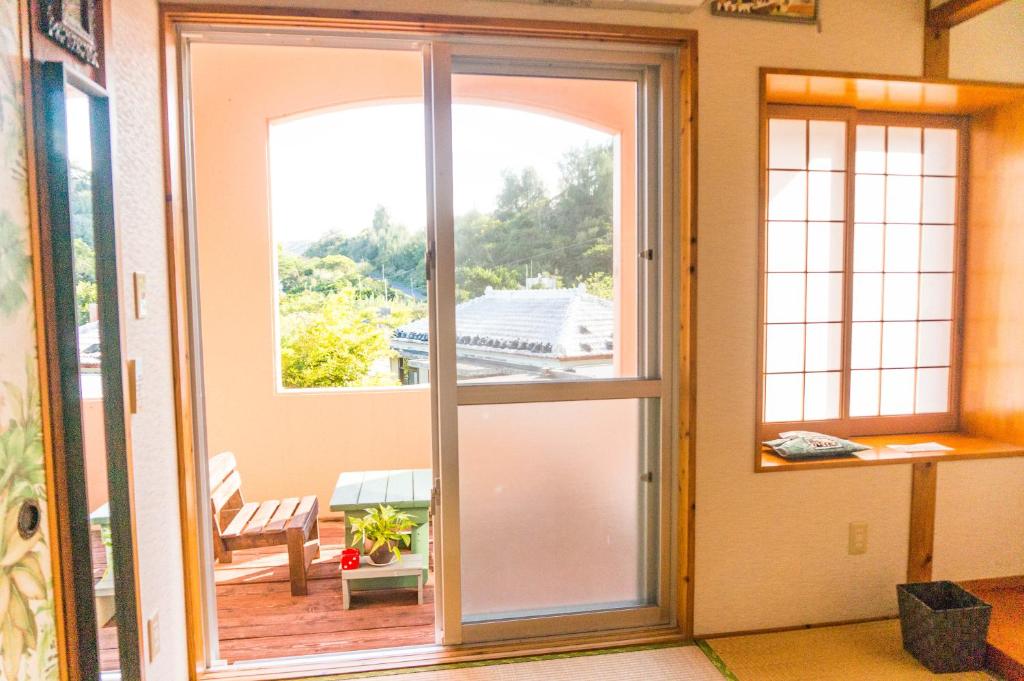 Guest House Amakara Okinawa 외관
