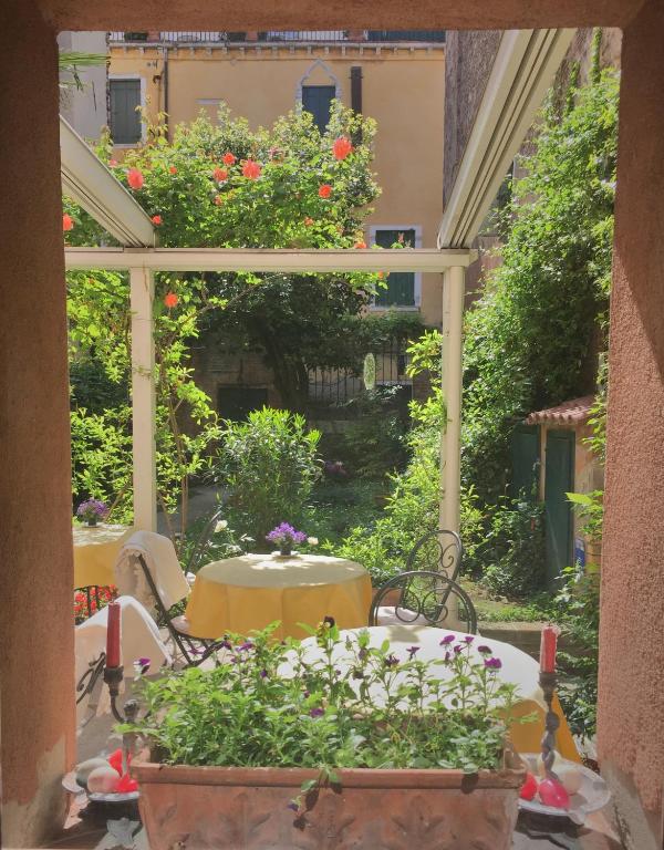 3749 Pontechiodo - 5