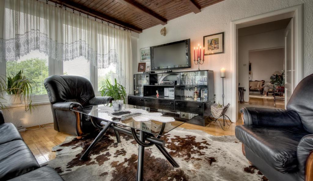 Mott Residence — Hotel in Tuzla