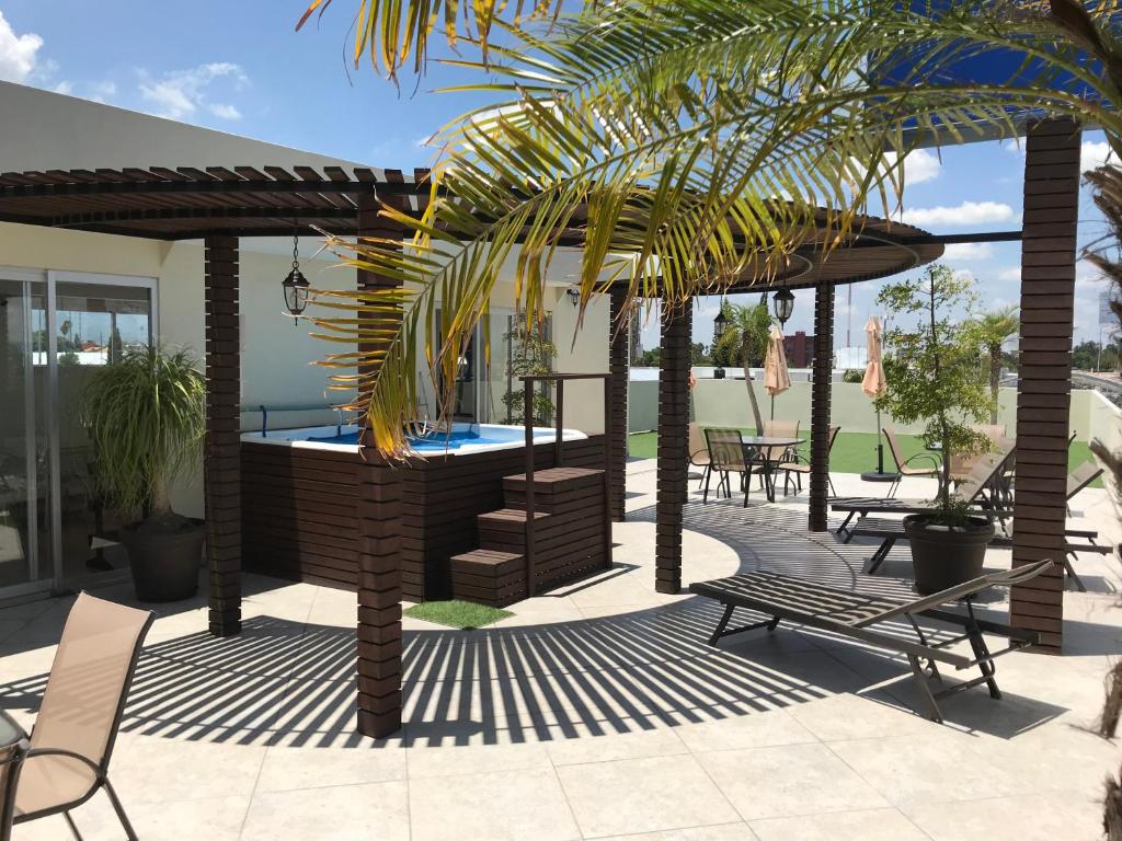 My Home Suites — Hotel in Celaya