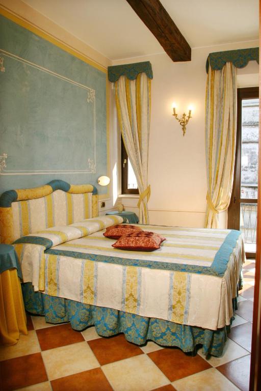 Hotel Leon D'Oro photo