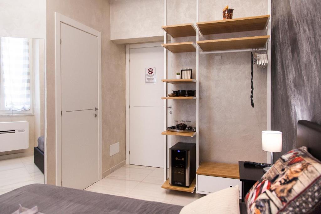 Silver house - 2