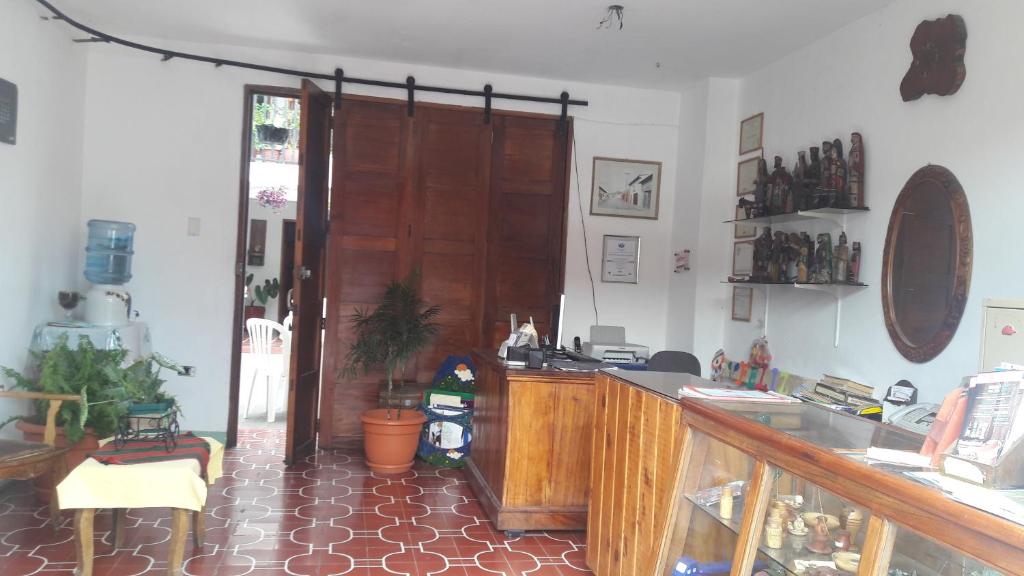 Hotel De Cortez y Larraz photo