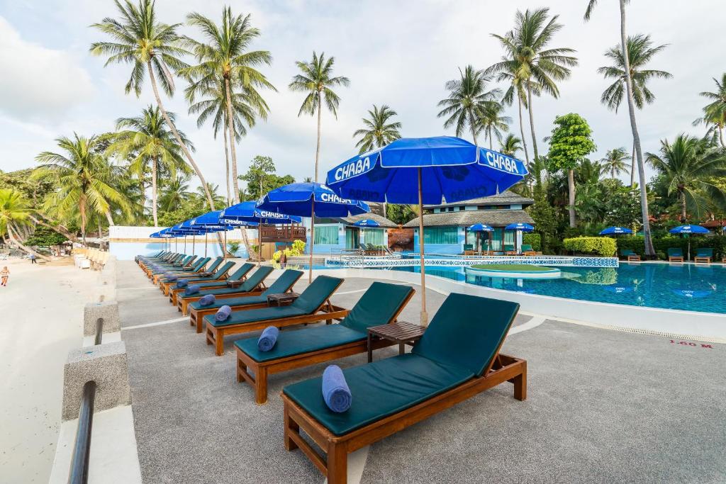 スイミングプール