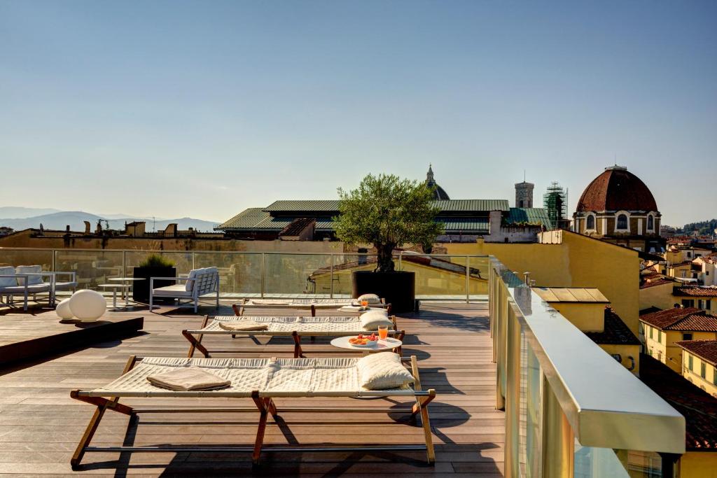 호텔 글랜스 옥상 수영장 전경