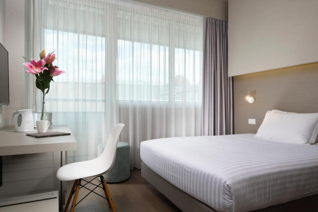 Hotel Glance In Florence - 2