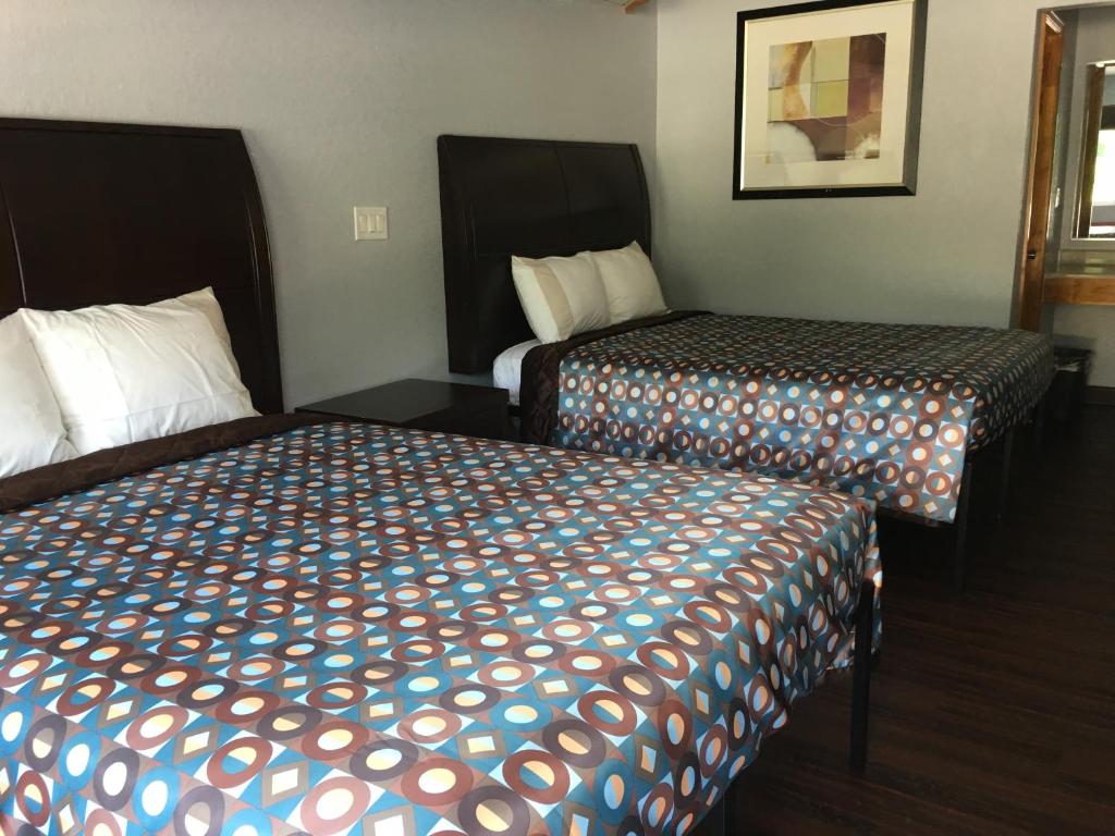 Budget Inn - Laurens photo