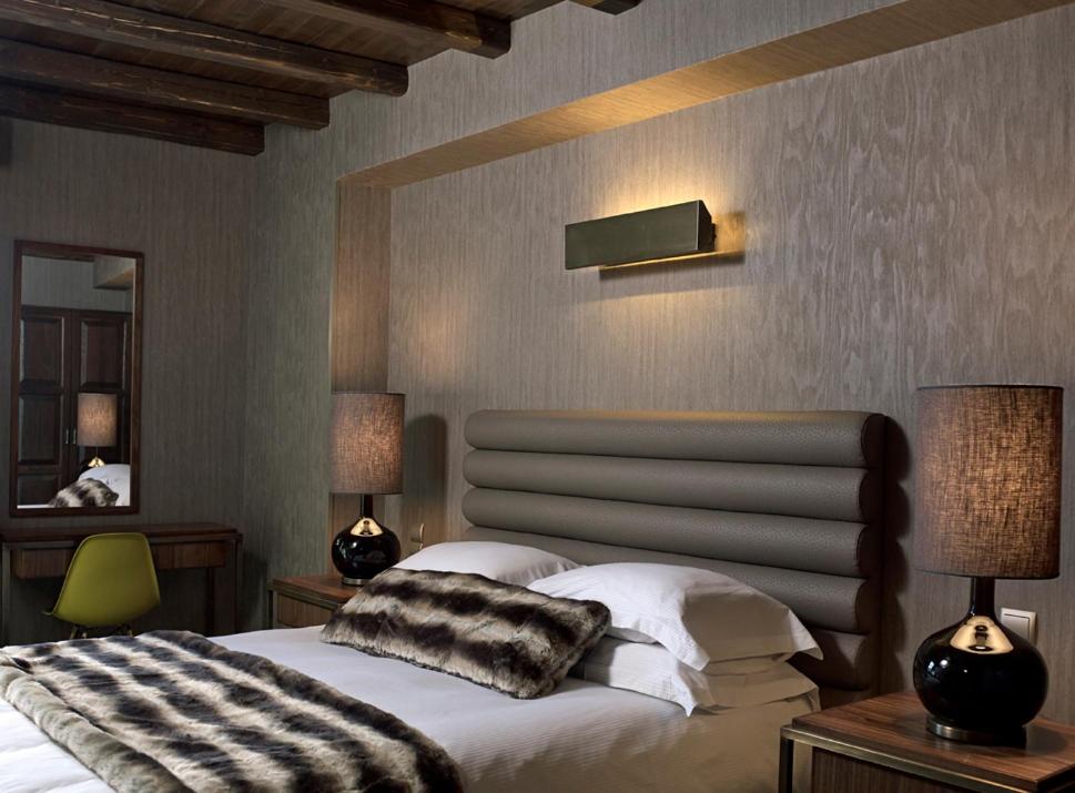 Art Mainalon Hotel photo