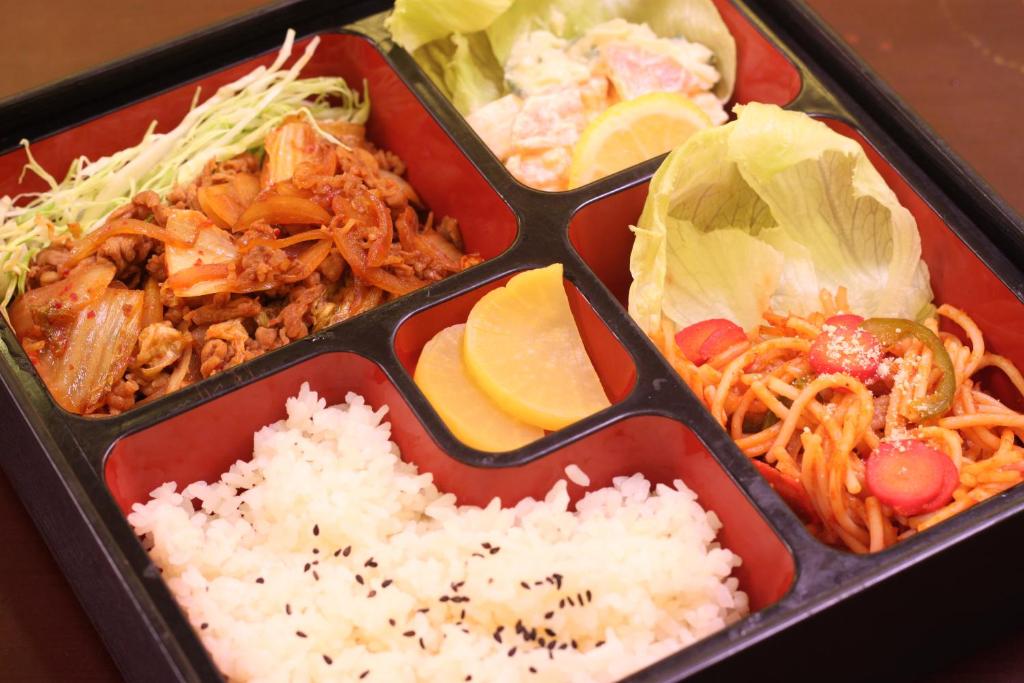 Đồ ăn và thức uống