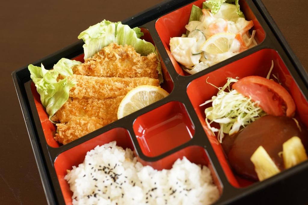 Đồ ăn và thức uống